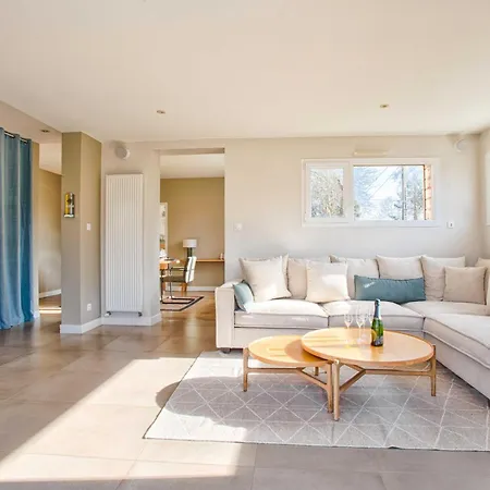 Garcane A 200 M De La - Cabourg *