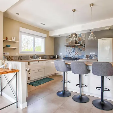 Garcane A 200 M De La - Cabourg Varaville