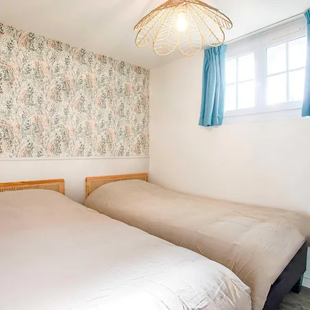 Garcane A 200 M De La - Cabourg Varaville