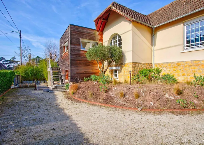 Casa de Férias Garcane à 200 M De La - Cabourg